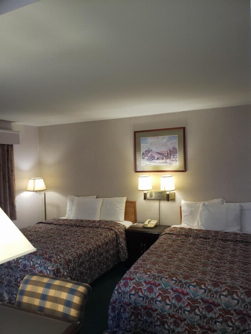 Budget Inn Horseheads image 5
